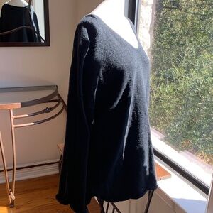 Chic Black V-Neck Sweater for Women